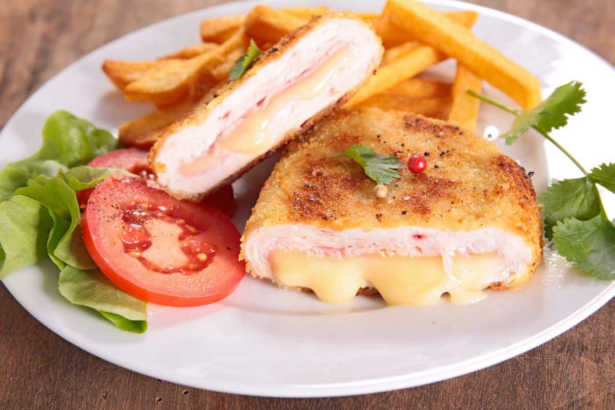 Preparo i cordon bleu in casa con la friggitrice ad aria: ho smesso di comprarli al supermercato