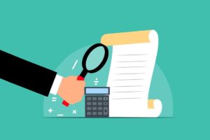 lente ingrandimento calcolatrice foglio documento