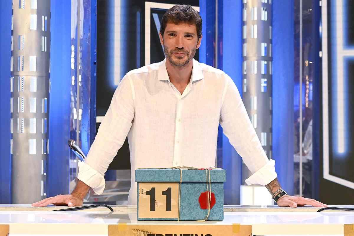 Affari Tuoi, la concorrente aveva già capito tutto: De Martino senza parole