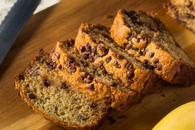 fette di torta con gocce di cioccolato