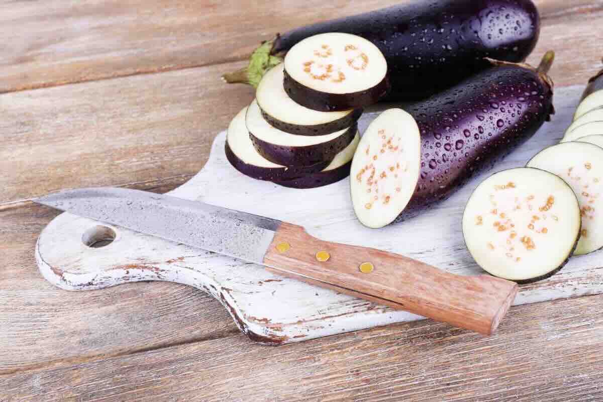 L’ingrediente segreto che rende questa semplice ricetta con le melanzane la più buona che tu abbia mai mangiato
